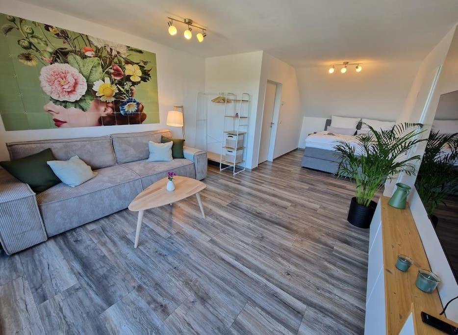 Moderne Wohnung In Zuelpich Екстериор снимка